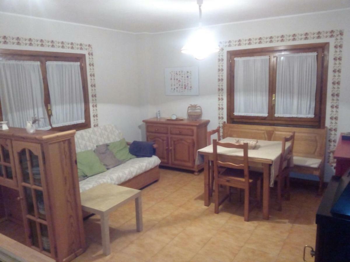 Apartamento Modesto En Las Montanas Del Pirineo Aragones En Alquiler Altruista Economico Villanúa Εξωτερικό φωτογραφία
